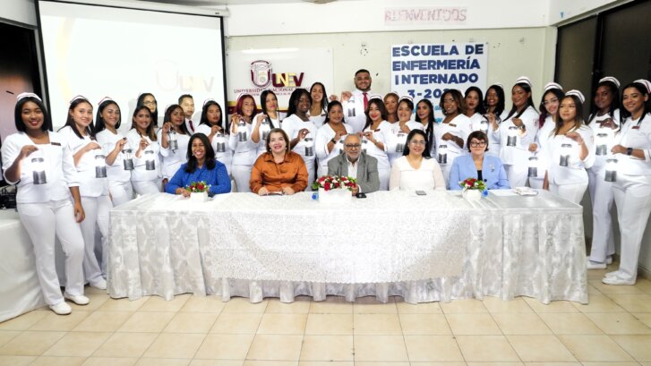 Escuela de Enfermería de la UNEV envía 26 de sus estudiantes a internado